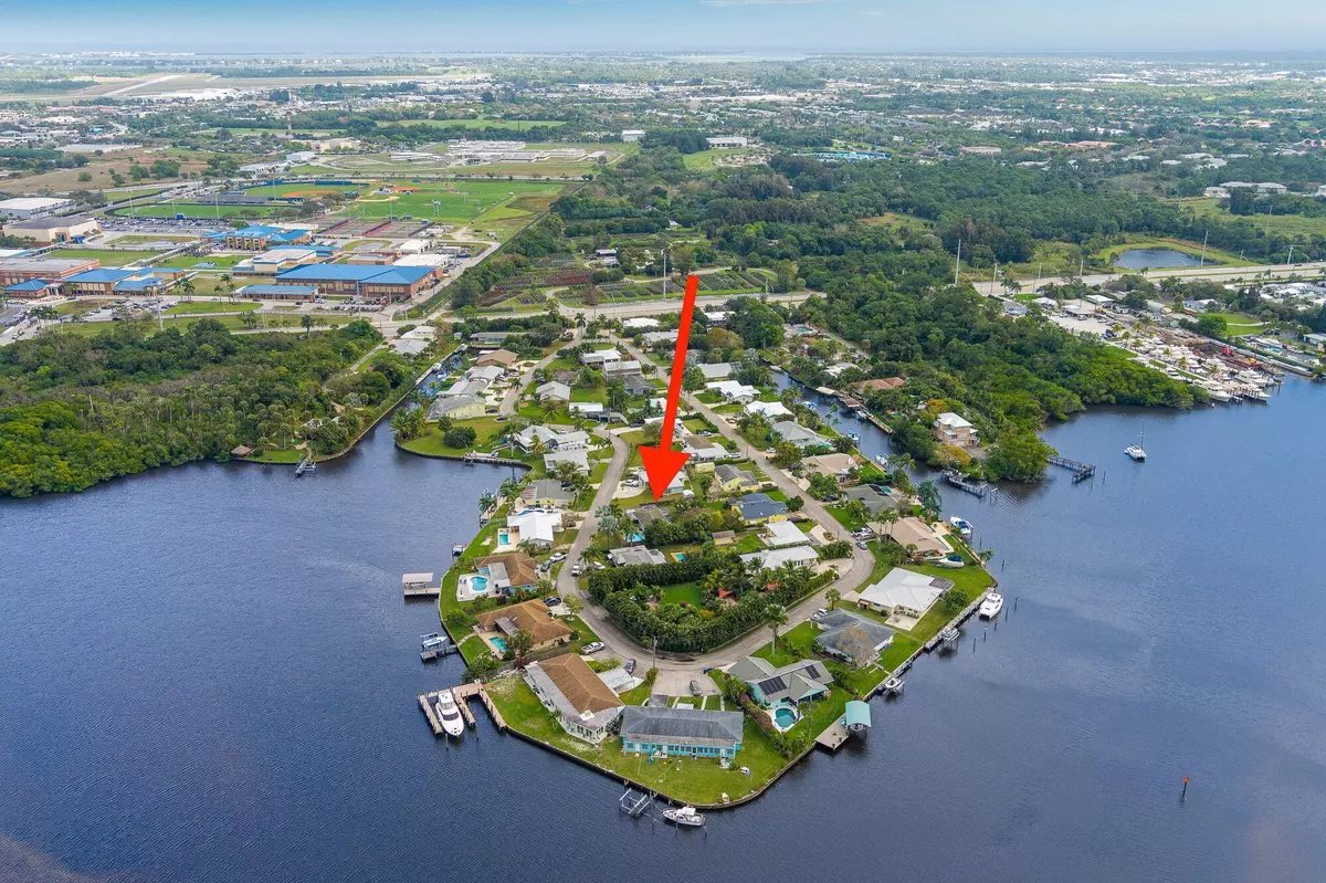 Stuart, FL 34994,175 SW Cabana Point CIR