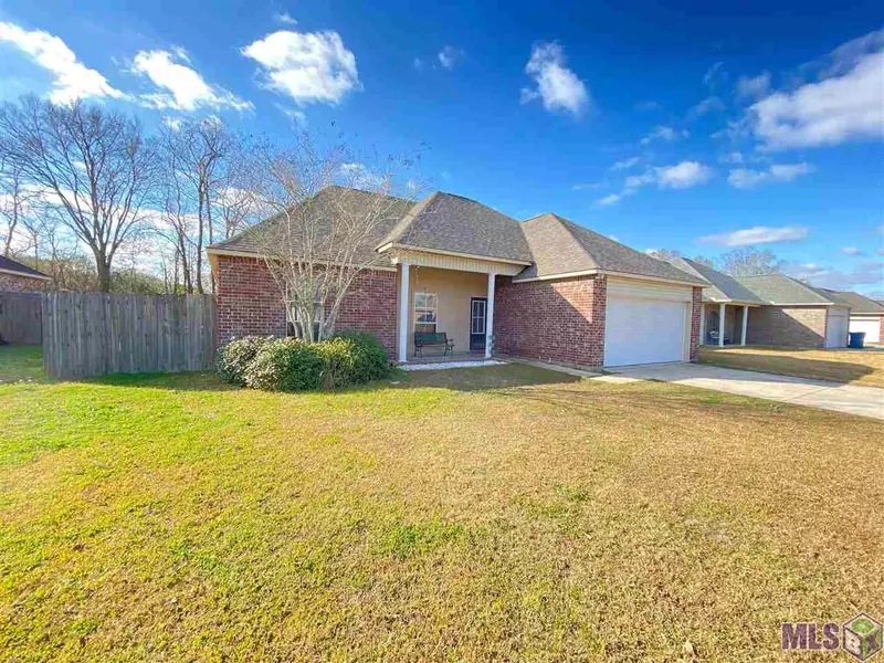 13421 ORLEANS DR, Gonzales, LA 70737