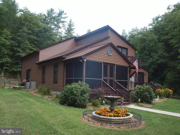 Brandywine, WV 26802,562 LARRY & LINDA LANE