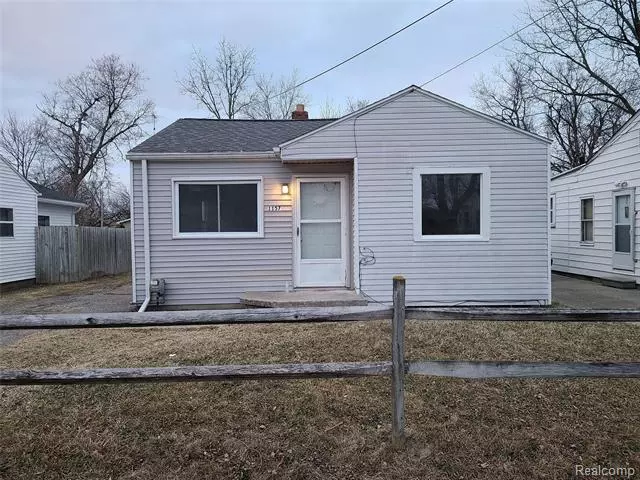 1157 CARMAN ST, Burton, MI 48529