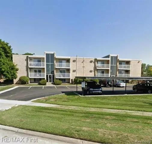 4905 CROOKS-B1, Royal Oak, MI 48073