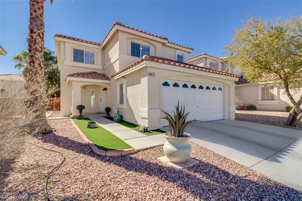 Las Vegas, NV 89148,9521 Arrowhead Falls Court