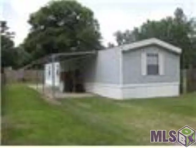 30131 OAK ST, Walker, LA 70785