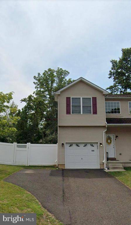 Ambler, PA 19002,543 MEADOWBROOK AVE