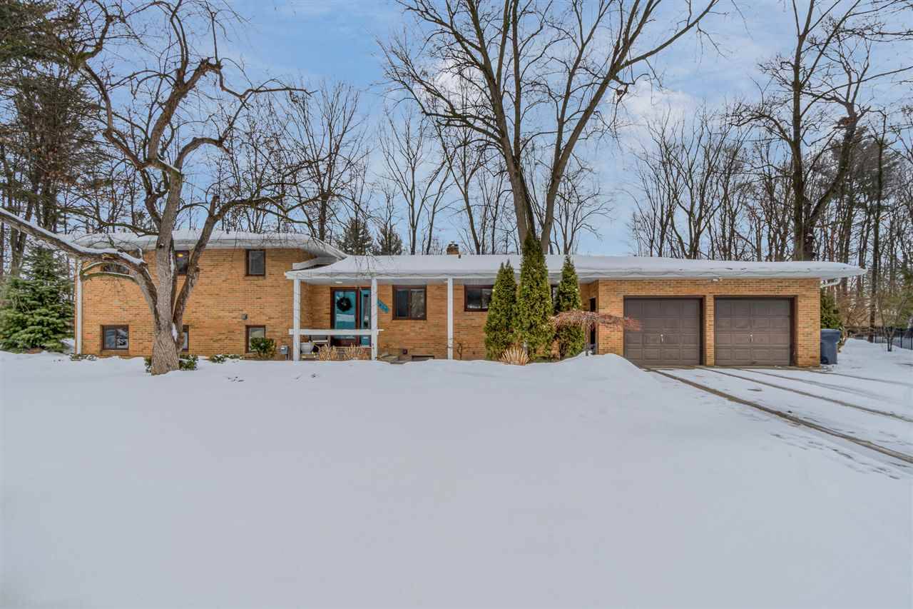 4610 Roanoke Court, Midland, MI 48640