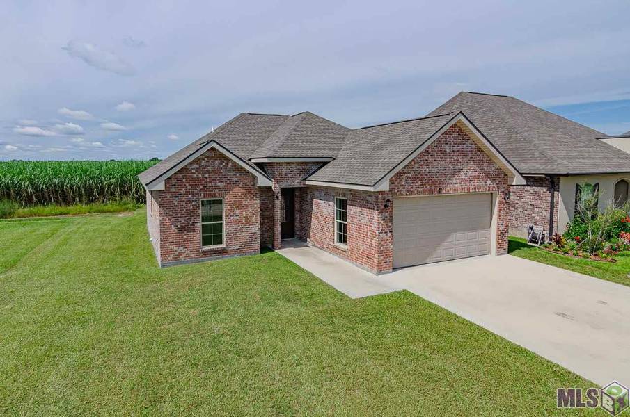 2879 GARDEN LAKE CT, Paulina, LA 70763