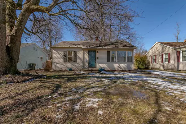 1309 Macarthur Circle, Evansville, IN 47714