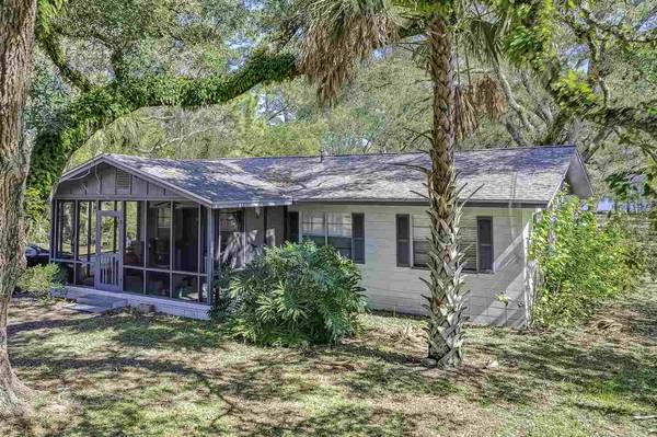 233 Clark Drive,  Panacea,  FL 32346