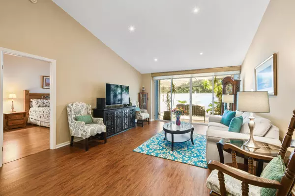 Jupiter, FL 33477,727 Ocean Dunes CIR