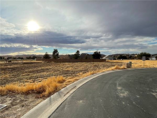 1937 Bens Corner Avenue, Logandale, NV 89021