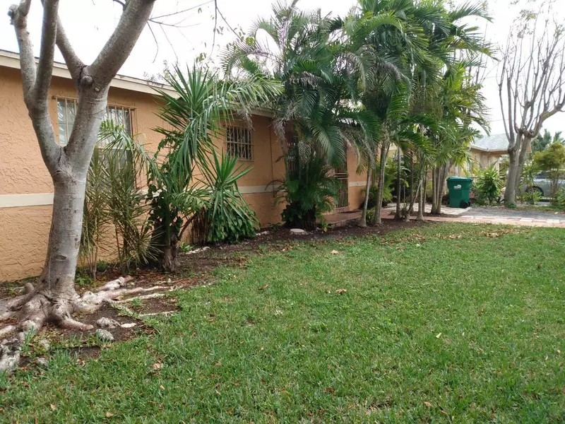 25255 SW 124th PL, Homestead, FL 33032