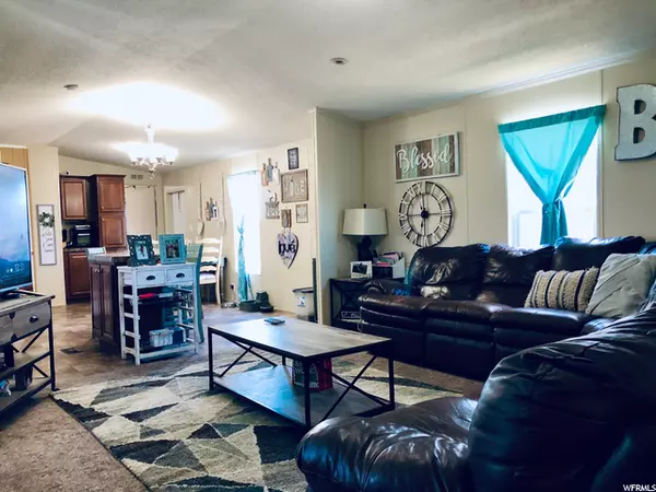 Clearfield, UT 84015,1209 W 400 N #49