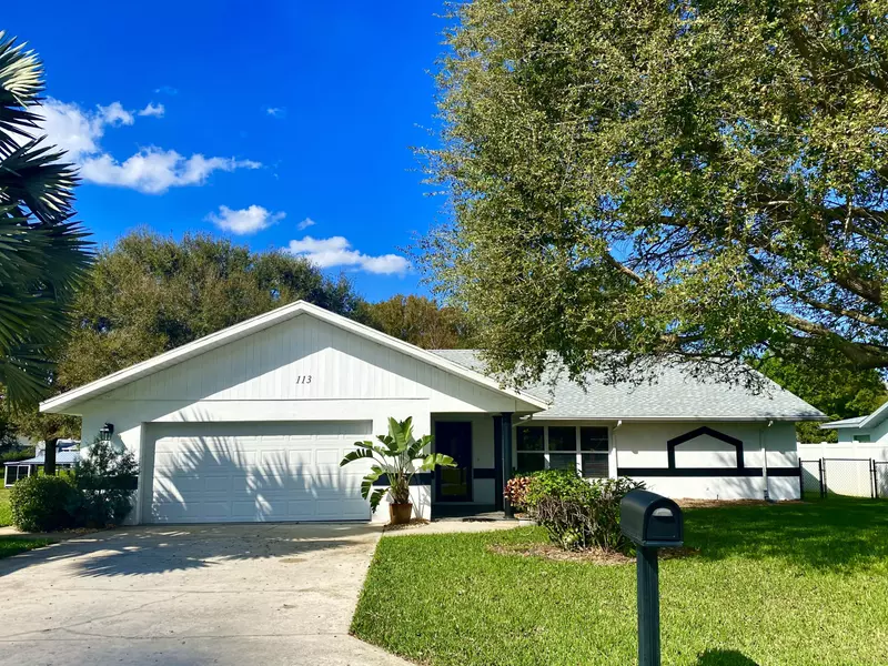 113 Forever AVE, Lake Placid, FL 33852