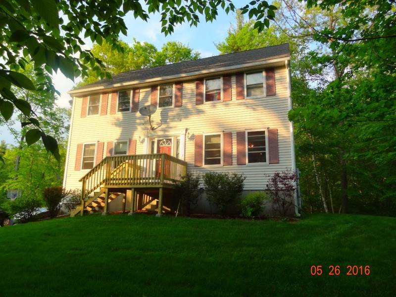 18 TRENT ROAD, Hooksett, NH 03106