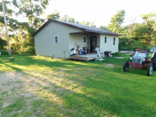 134 Farris St, Steuben, WI 54657