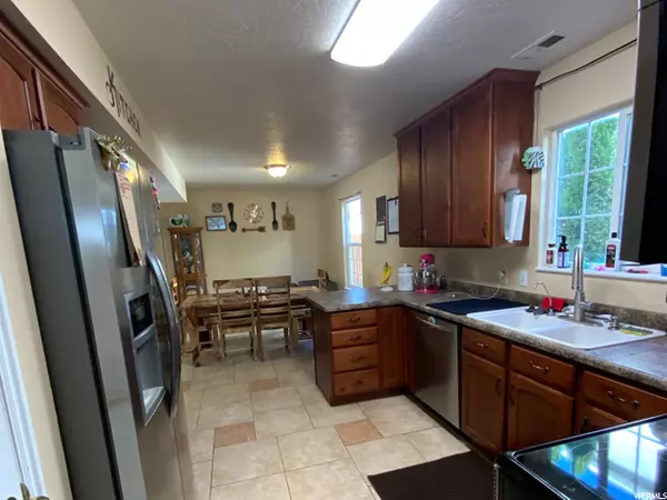 Spanish Fork, UT 84660,45 N 630 W