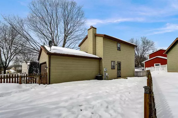 Middleton, WI 53562,5731 Highland Way