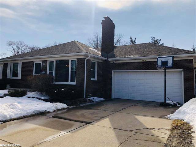 16876 PARK LANE,  Fraser,  MI 48026
