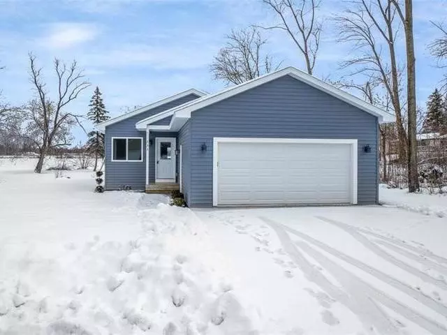 233 LAKEVIEW COURT, Beaverton, MI 48612