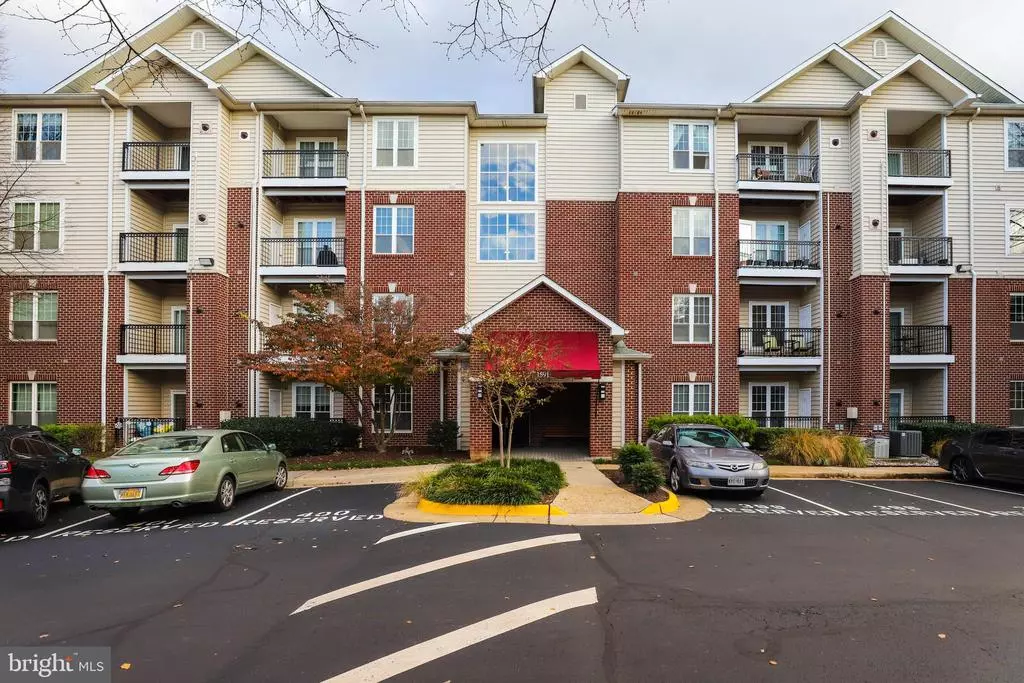 Mclean, VA 22102,1591 SPRING GATE DR #3201