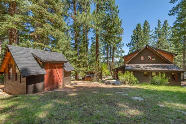 Truckee, CA 96161,15107 Berkshire Circle