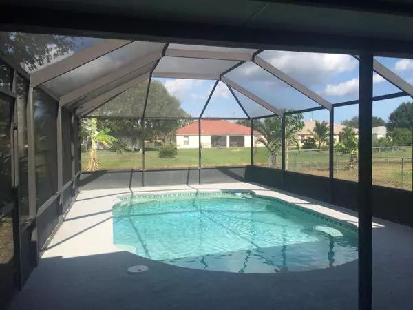 Port Saint Lucie, FL 34953,1843 SW Castinet LN