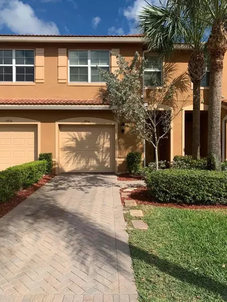 5956 Monterra Club DR, Lake Worth, FL 33463