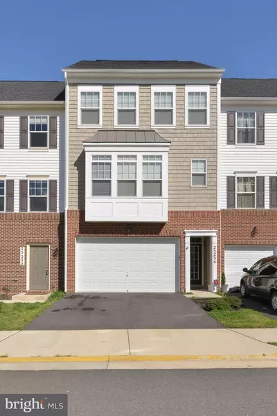 25234 DEMILTON TER, Chantilly, VA 20152