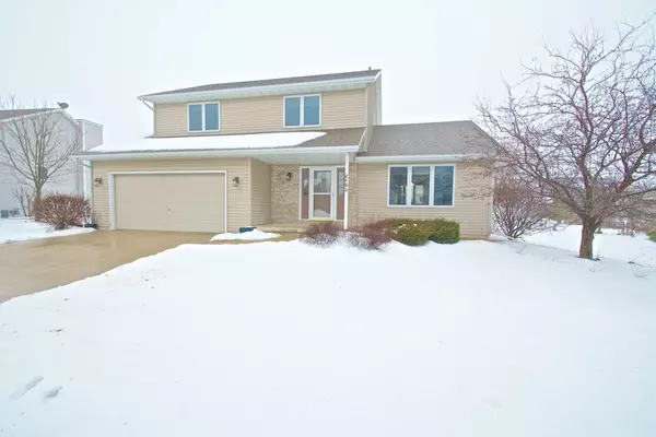 Stoughton, WI 53589,2108 Wood View Dr