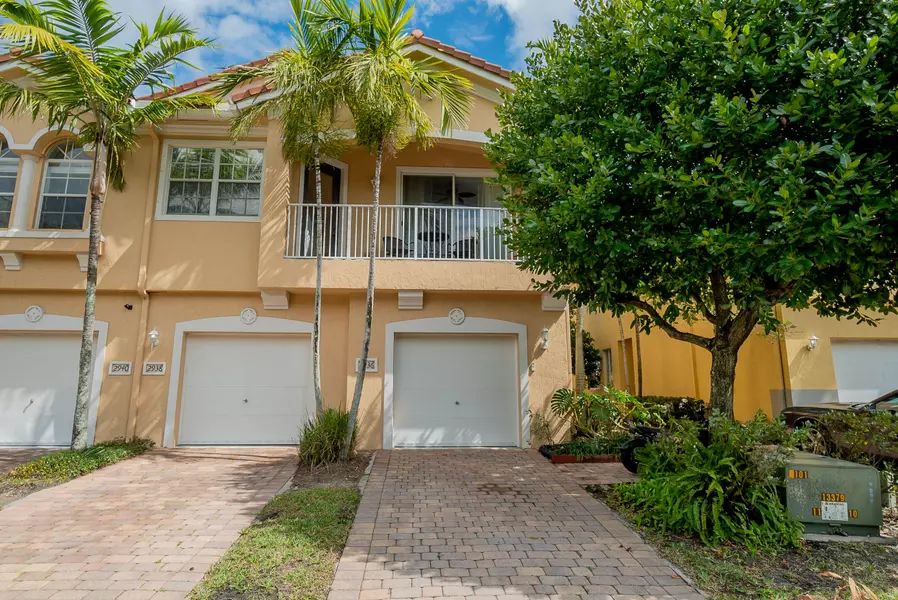 2936 Carvelle DR, Riviera Beach, FL 33404