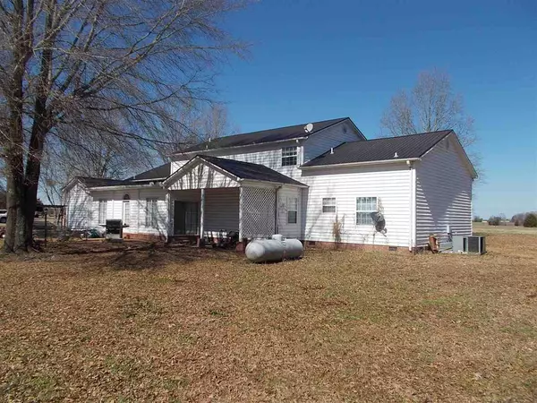 Stantonville, TN 38379,10135 142 HWY