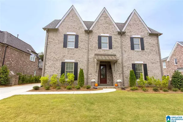 Vestavia Hills, AL 35242,689 PROVENCE DR