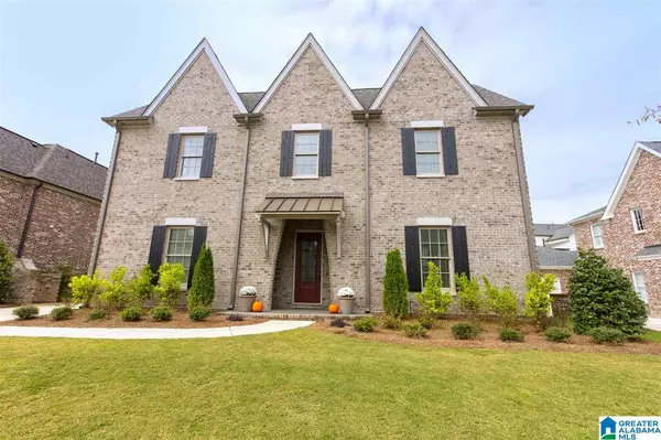 Vestavia Hills, AL 35242,689 PROVENCE DR