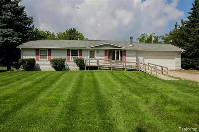 4709 STOW RD, Handy Twp, MI 48836