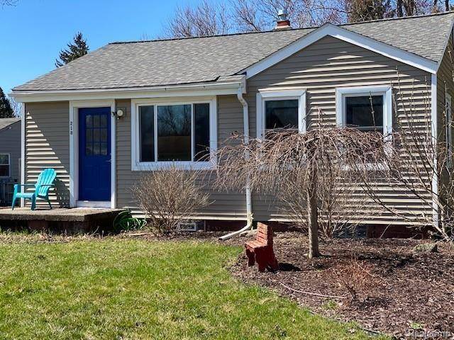 218 S EAST ST, Fowlerville Vlg, MI 48836