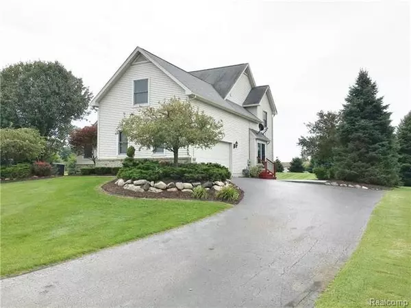 Handy Twp, MI 48836,9753 FOUNTAIN LN