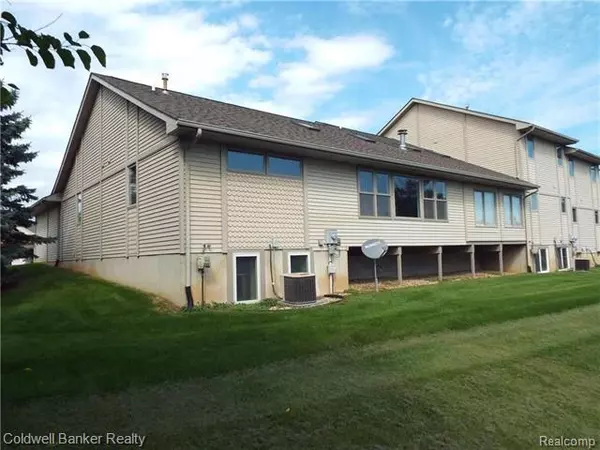 Fowlerville Vlg, MI 48836,164 ADDISON