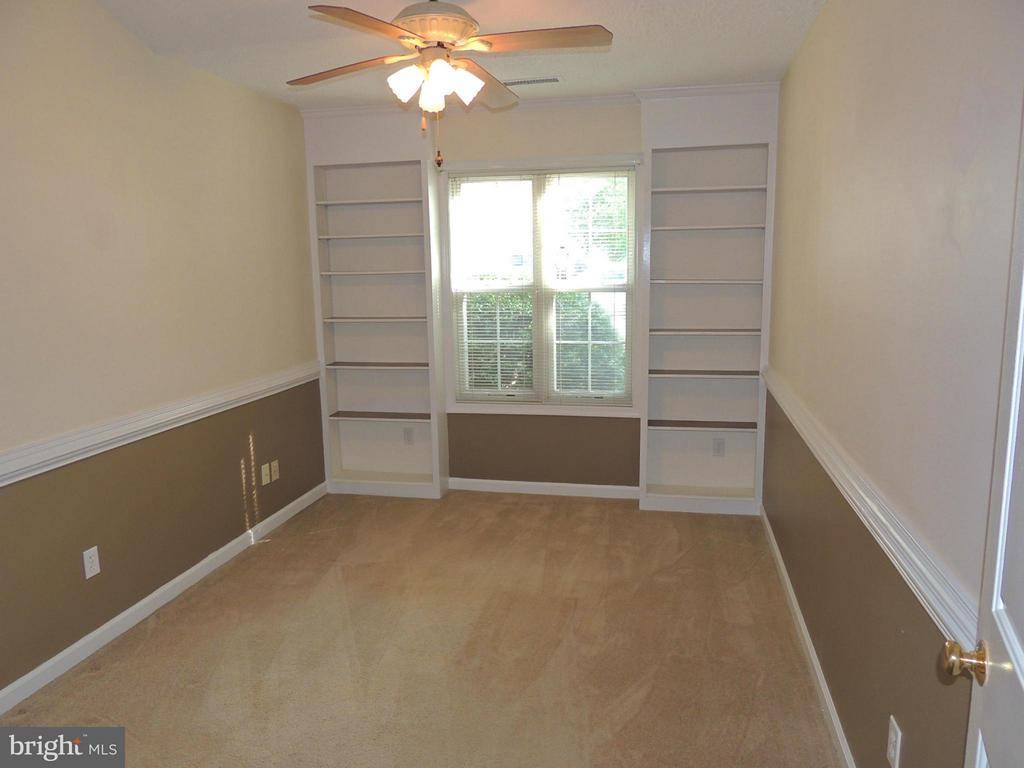 Culpeper, VA 22701,725 RIPPLEBROOK DR