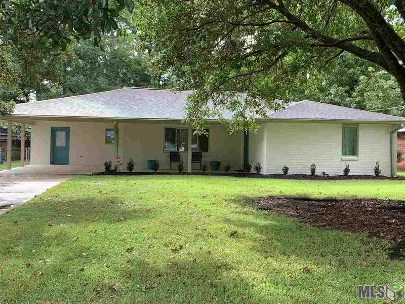 1413 CLINTON DR, Denham Springs, LA 70726