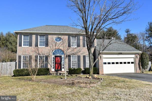 5 LITTLE BROOK CIR, Fredericksburg, VA 22405