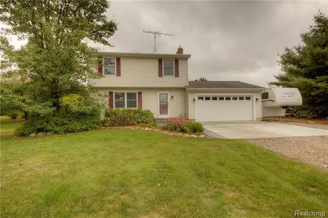 1715 LAYTON RD, Howell Twp, MI 48836