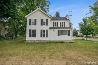 704 E GRAND RIVER ST N, Fowlerville Vlg, MI 48836