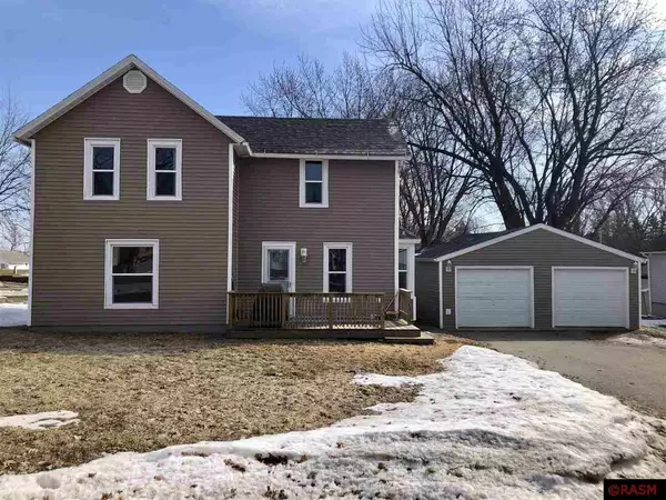 211 N Market Street, Janesville, MN 56048