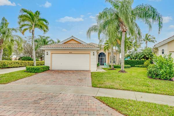 8222 Dominica PL, Wellington, FL 33414