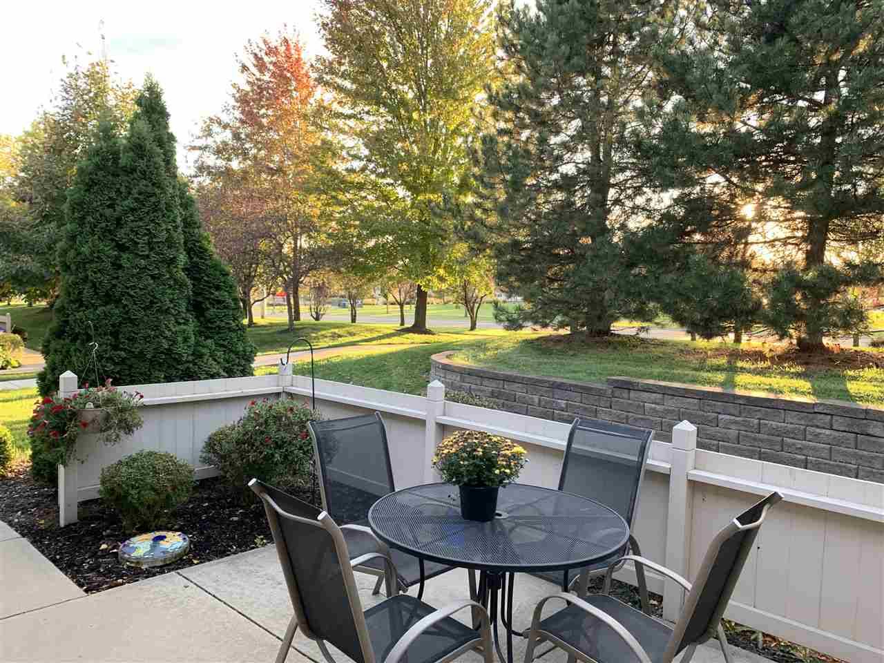 Sun Prairie, WI 53590,853 Grove St #4
