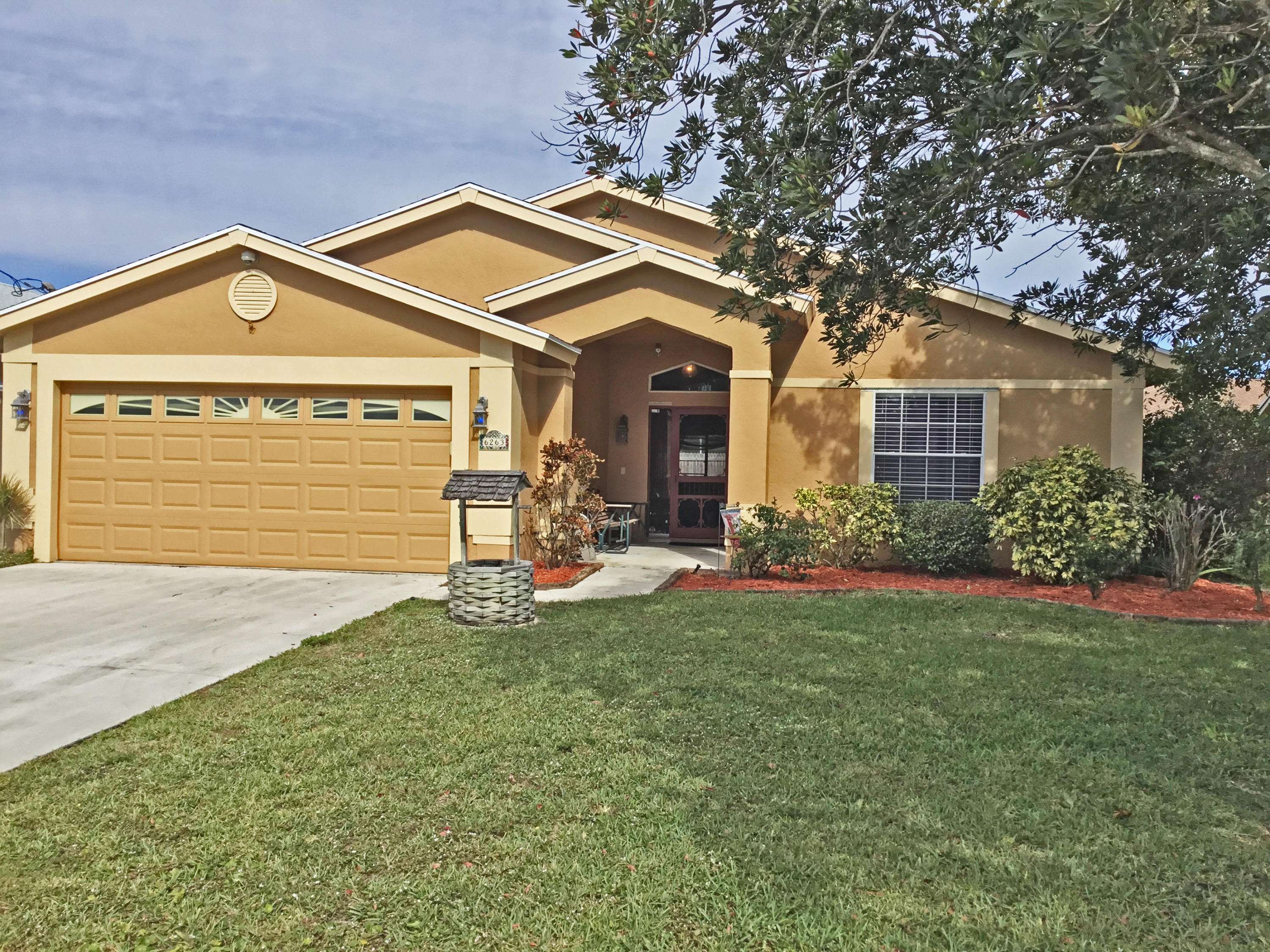6263 Foster ST, Jupiter, FL 33458
