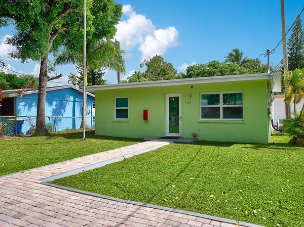 4584 SW 29th TER,  Fort Lauderdale,  FL 33312