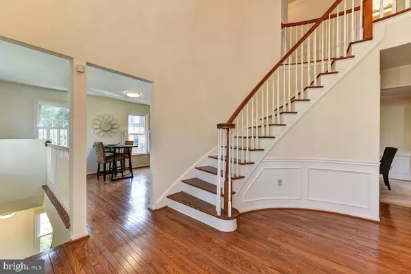 Vienna, VA 22182,2035 PIERIS CT