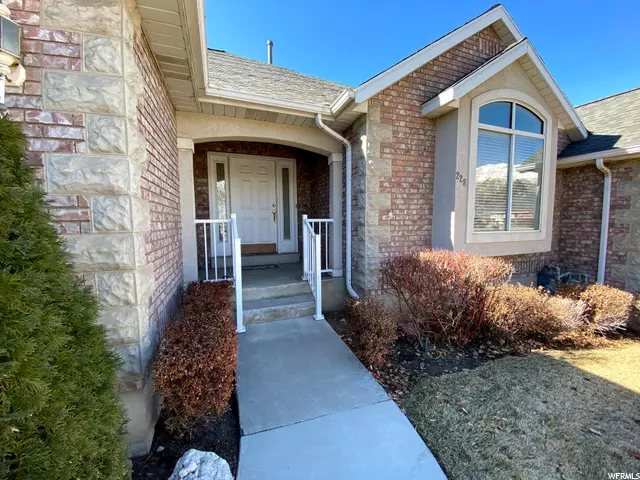 Orem, UT 84058,228 S RIDGEVIEW DR