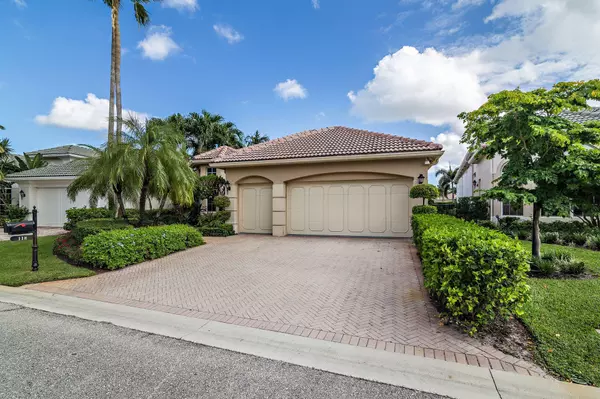 Palm Beach Gardens, FL 33418,118 Banyan Isle DR